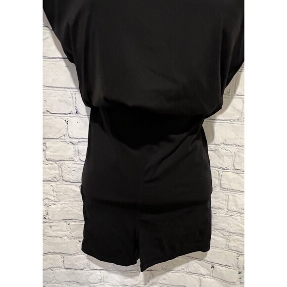 Abercrombie And Fitch Gilly Hicks active strappy back dresses with shorties XS - Picture 2 of 9